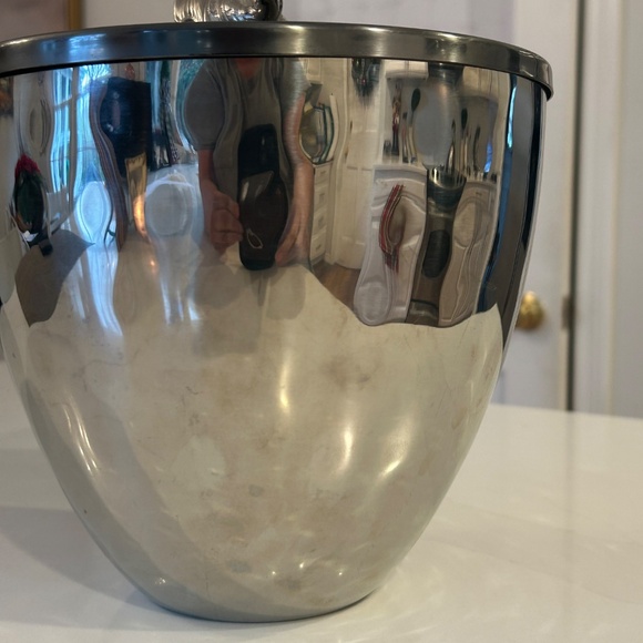 Michael Aram Signed Hammered Stainless Steel Insulated Ice Bucket - Picture 6 of 6